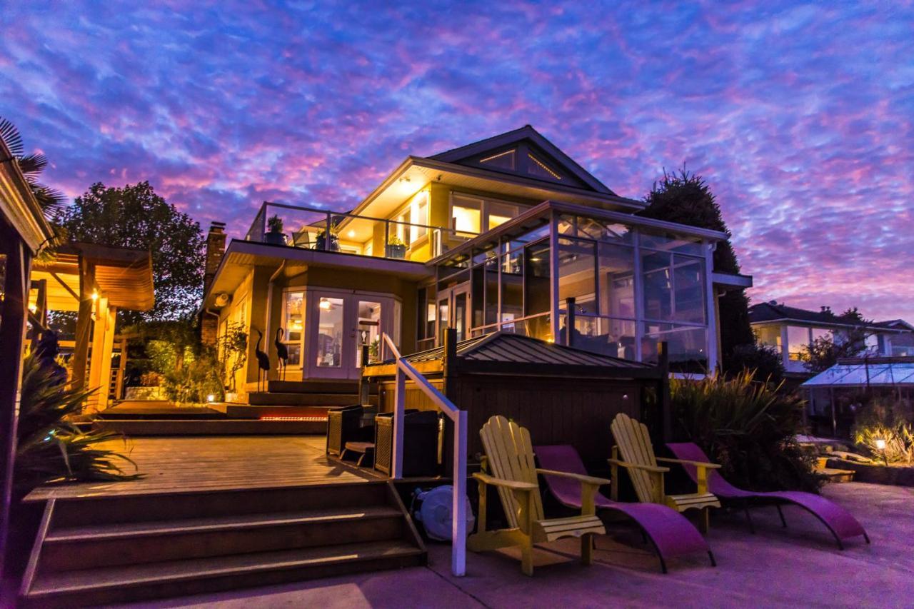 Birds Of A Feather Victoria Oceanfront Studio Suites Colwood Eksteriør billede