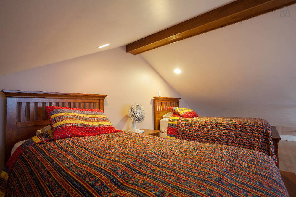 Birds Of A Feather Victoria Oceanfront Studio Suites Colwood Eksteriør billede
